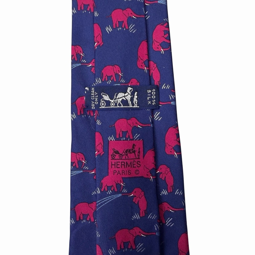 Hermes Mens Tie Elephant Spraying Water Navy & Fuchsia 7111 OA Silk 3 3/8" x 58" - Picture 1 of 5